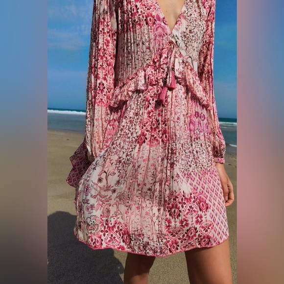 PATCHWORK PRINT MINI DRESS - Picture 11 of 15